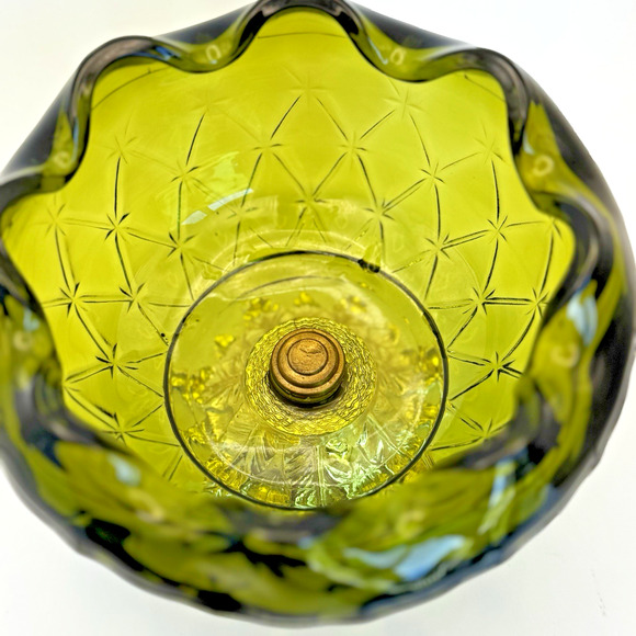 Vintage Green Indiana Glass Bowl Mesh Quilted Diamond Pineapple Metal Base - Picture 4 of 8